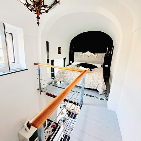 Appartement La Dependance 698 à Torre del Greco Extérieur photo